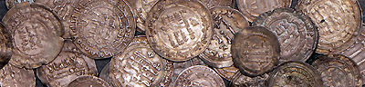 Vikingatida arabiska silvermynt (slavhandelspenningar) passar utmärkt i en historisk svensk myntsamling. Internationellt hittar du mängder av dylika mynt till väldigt låga priser. Klicka för Google-sökning och börja samla!